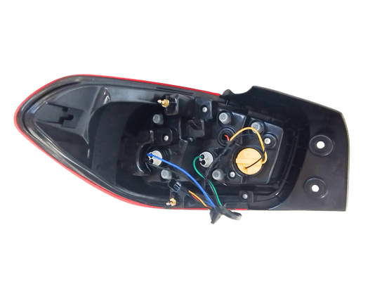 Lanterna Traseira Kwid 22> Rufato 32708 - Lado Direito