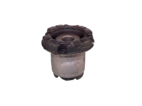 Bucha Do Eixo Traseiro Peugeot 206 98> E 207 08/14 Mobensani Mb-5000