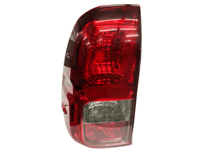 Lanterna Traseira Hilux Pick-up 16> Fitam 37016-e - Lado Esquerdo