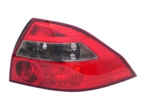 Lanterna traseira Prisma 06 ARTEB 0460364 - Lado Direito