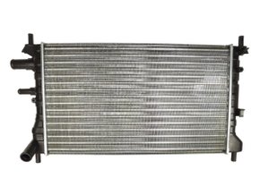 Radiador Courier E Fiesta 96/99 Visconde Rv-12581